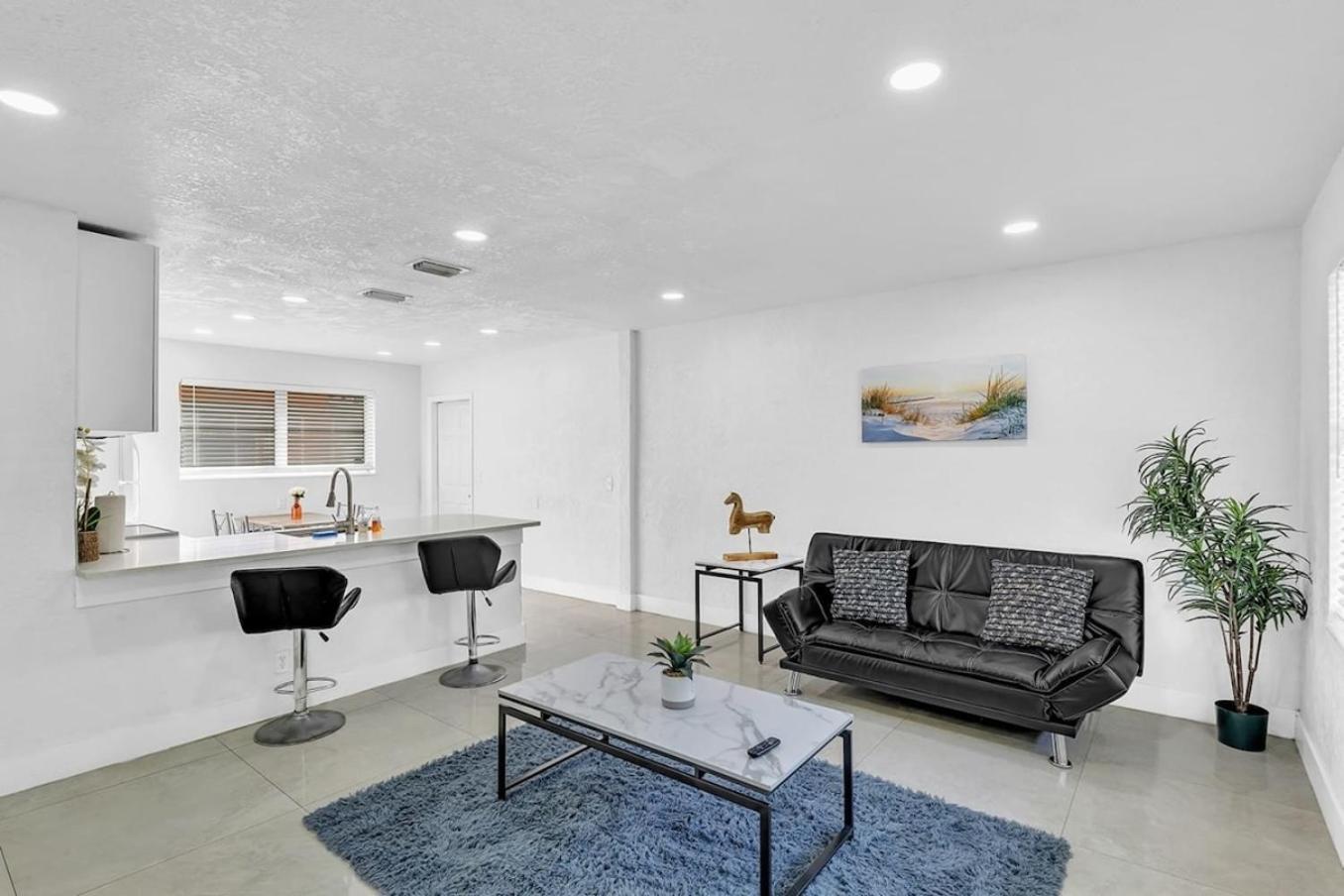 2 Bdrm Modern House Mins From Beach & Casino Hb1 Hallandale Beach Dış mekan fotoğraf