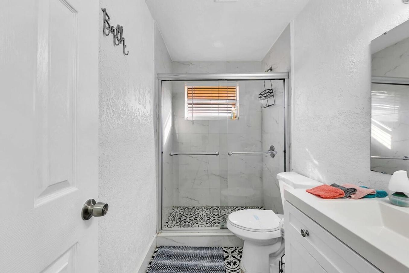 2 Bdrm Modern House Mins From Beach & Casino Hb1 Hallandale Beach Dış mekan fotoğraf