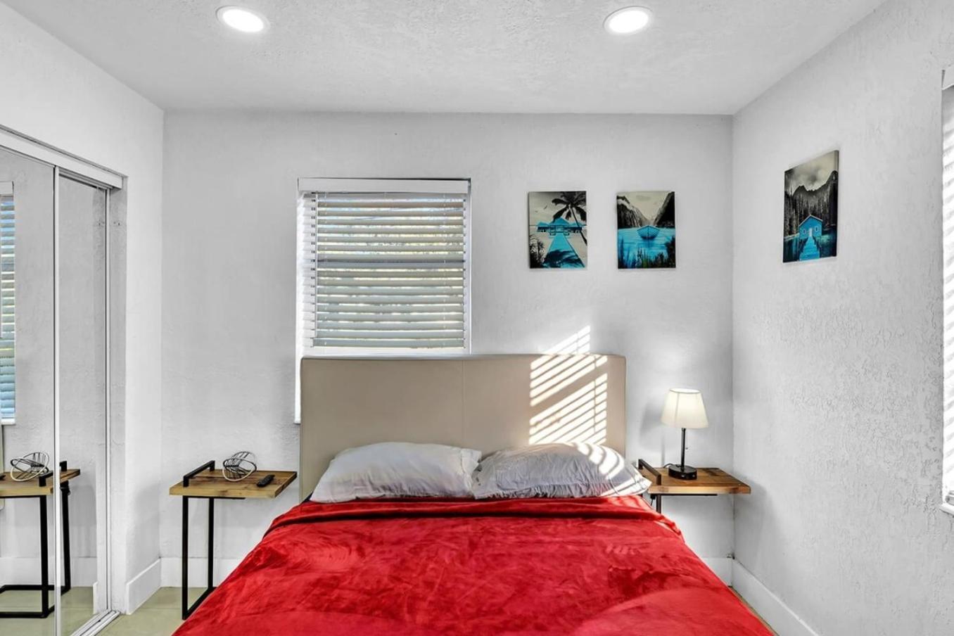 2 Bdrm Modern House Mins From Beach & Casino Hb1 Hallandale Beach Dış mekan fotoğraf