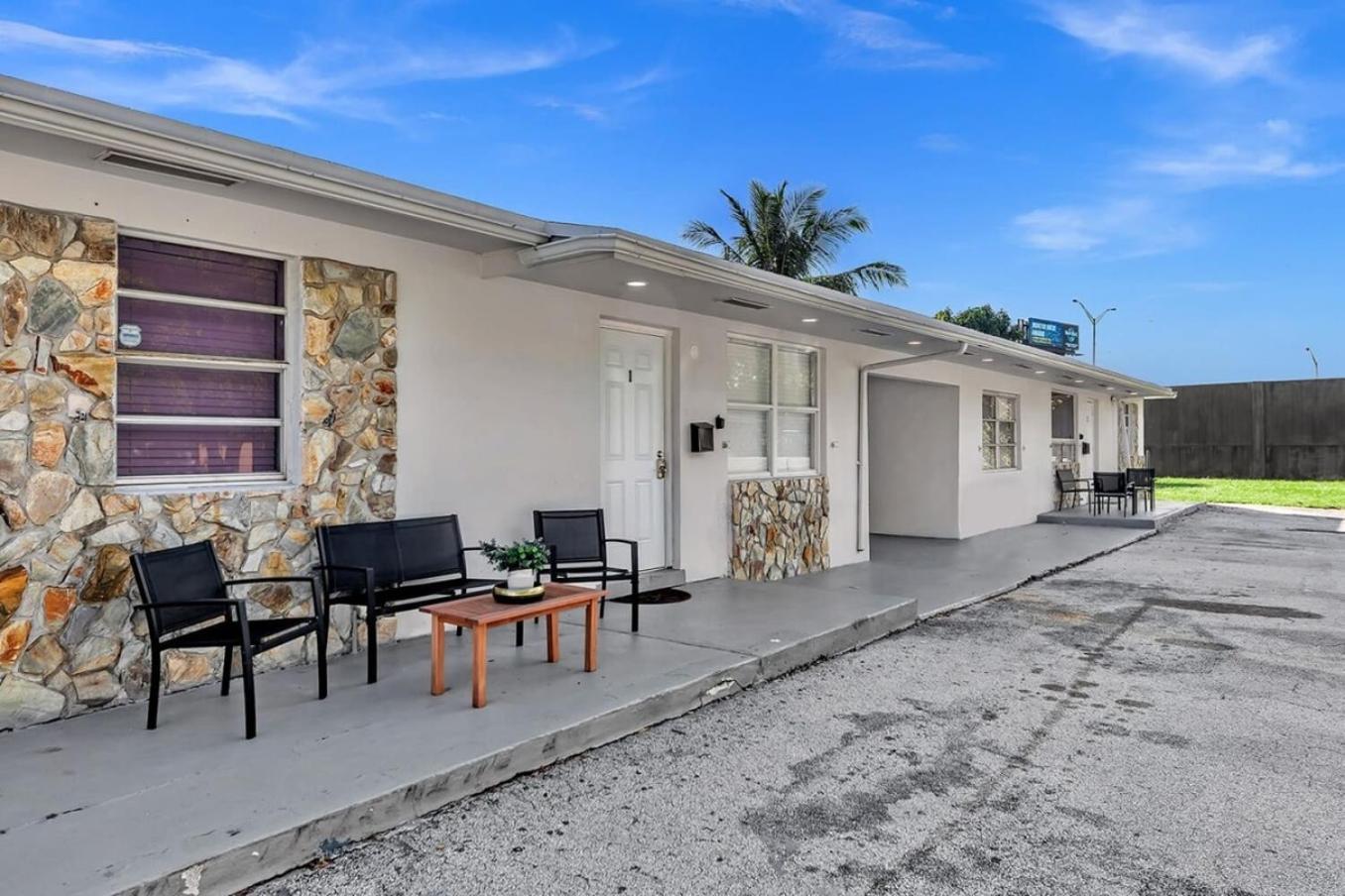 2 Bdrm Modern House Mins From Beach & Casino Hb1 Hallandale Beach Dış mekan fotoğraf